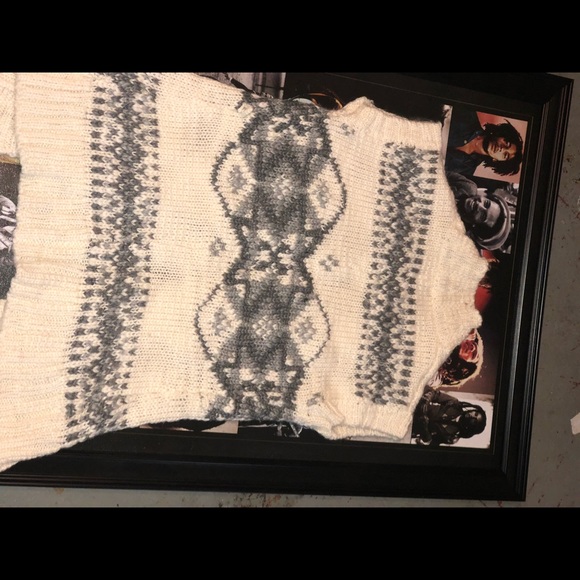 Cardigan - Picture 4 of 4